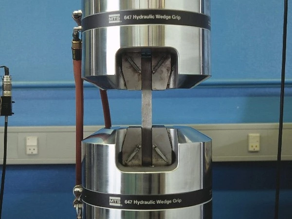 Superalloy Superalloy